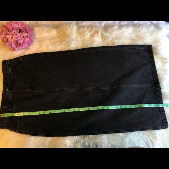 Aritiza TNA Durrell A Line Denim Skirt - Picture 7 of 8